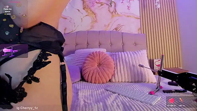 Aliice1  online show from March 2026 10:15:02 PM