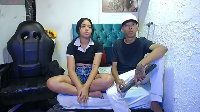 afrodita n ares online show from September 2025 07:47:01 PM