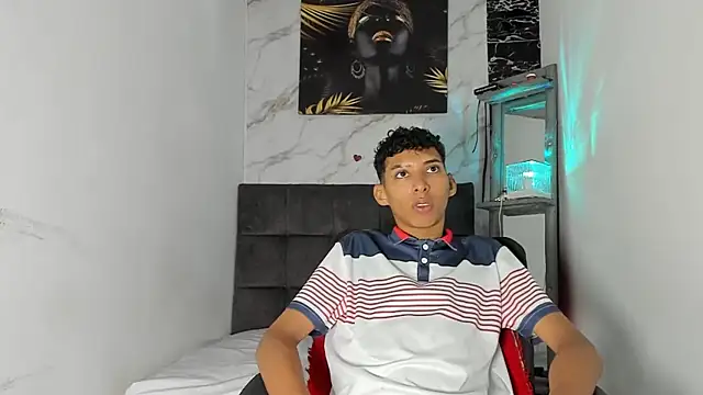 Snapshot of afrodita_n_ares chatting on November 2025 07:47:01 PM afrodita n ares online show from November 2025 07:47:01 PM