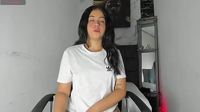 Snapshot of afrodita_n_ares chatting on October 2025 07:35:01 PM afrodita n ares online show from October 2025 07:35:01 PM