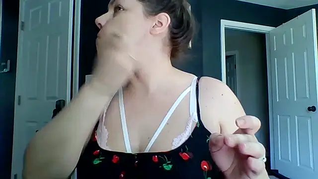 Melissamarcosx4 online show from April 2026 02:15:02 PM