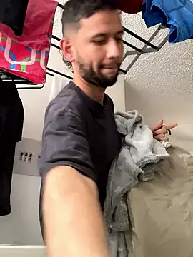 Michaell Spinelly online show from January 2026 07:07:02 PM