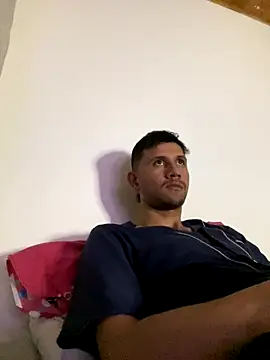 Michaell Spinelly online show from December 2025 11:19:01 PM