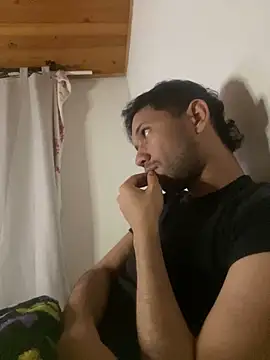 Michaell Spinelly online show from November 2025 12:44:01 AM