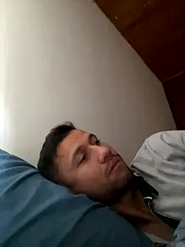 Michaell Spinelly online show from October 2025 03:46:01 PM