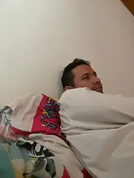 Michaell Spinelly online show from April 2026 03:30:01 PM