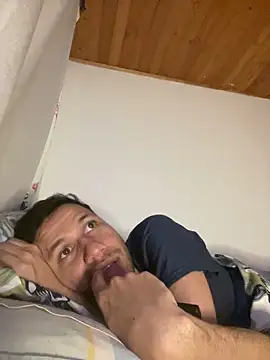 Michaell Spinelly online show from February 2026 01:02:02 AM