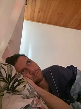 Michaell Spinelly online show from February 2026 01:08:01 PM