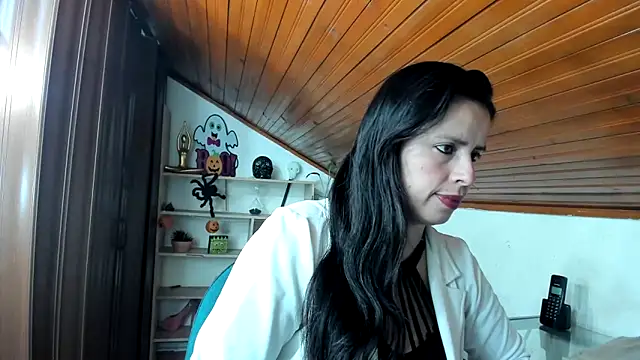 katherine blair online show from November 2025 12:54:01 PM