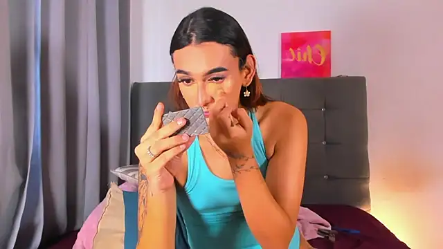 Snapshot of Camila_hot_ts chatting on September 2025 10:21:01 PM Camila hot ts online show from September 2025 10:21:01 PM