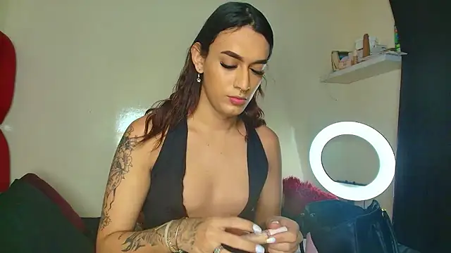 Camila hot ts online show from January 2026 01:03:01 PM