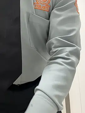 Manu0586 online show from April 2026 08:09:02 AM