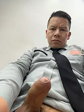 Snapshot of Manu0586 chatting on November 2025 02:48:02 AM Manu0586 online show from November 2025 02:48:02 AM