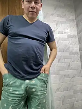 Snapshot of Manu0586 chatting on November 2025 02:01:01 AM Manu0586 online show from November 2025 02:01:01 AM