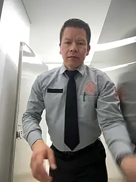 Snapshot of Manu0586 chatting on January 2026 05:44:01 AM Manu0586 online show from January 2026 05:44:01 AM