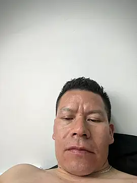 Manu0586 online show from March 2026 04:41:01 AM