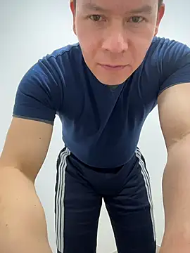 Snapshot of Manu0586 chatting on November 2025 11:10:02 AM Manu0586 online show from November 2025 11:10:02 AM