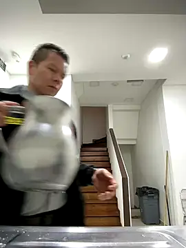 Snapshot of Manu0586 chatting on November 2025 12:25:01 AM Manu0586 online show from November 2025 12:25:01 AM