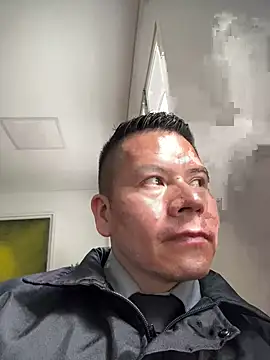 Manu0586 online show from April 2026 01:02:02 PM