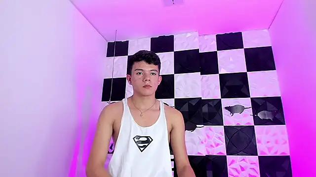 AndyFame1 online show from October 2025 07:02:01 PM