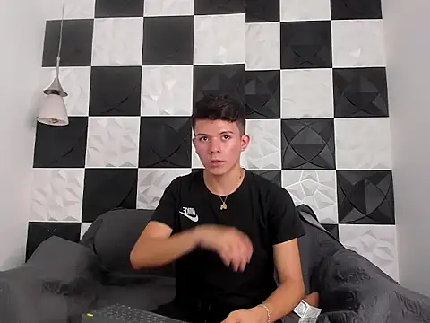AndyFame1 online show from September 2025 07:14:01 PM