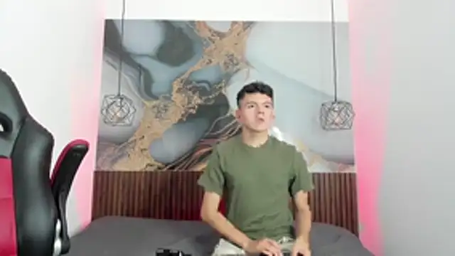 AndyFame1 online show from November 2025 06:57:01 PM