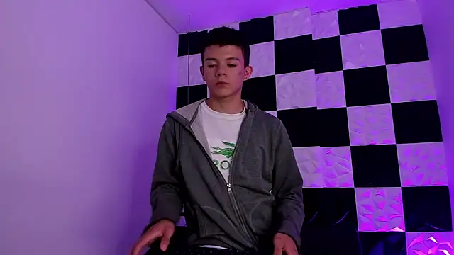 AndyFame1 online show from October 2025 07:04:01 PM