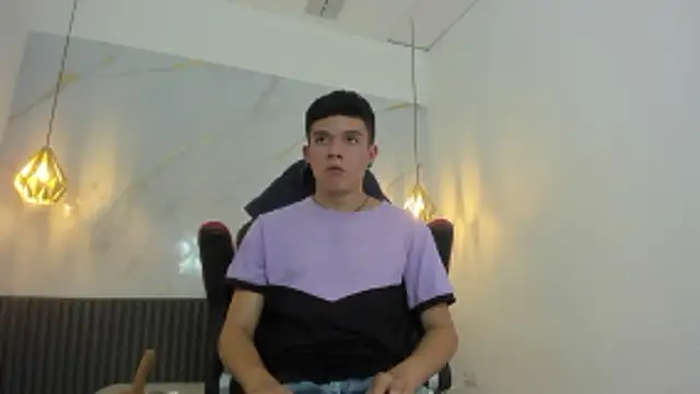 Snapshot of AndyFame1 chatting on February 2026 06:25:01 PM AndyFame1 online show from February 2026 06:25:01 PM