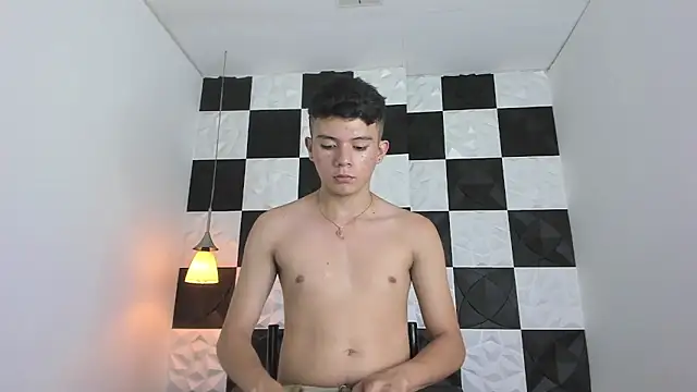 AndyFame1 online show from November 2025 07:08:02 PM