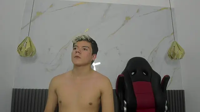 Snapshot of AndyFame1 chatting on March 2026 06:04:02 PM AndyFame1 online show from March 2026 06:04:02 PM