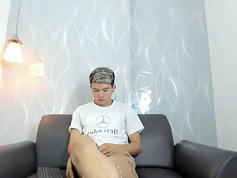 Snapshot of AndyFame1 chatting on February 2026 12:04:02 PM AndyFame1 online show from February 2026 12:04:02 PM