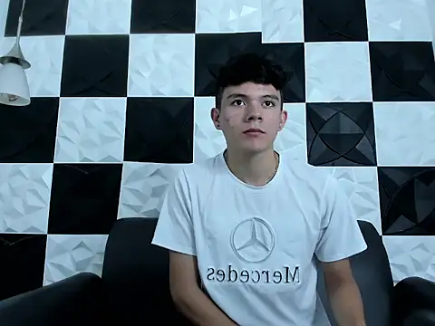 AndyFame1 online show from November 2025 12:50:02 PM