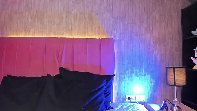 Kendra kobein online show from February 2026 06:24:01 AM