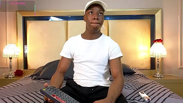 CharlesBrown  online show from February 2026 12:11:02 AM