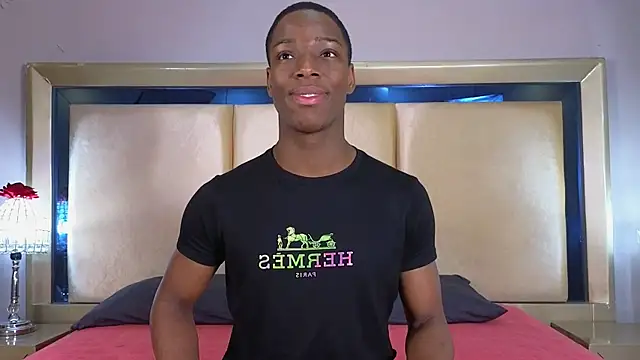 Snapshot of CharlesBrown_ chatting on July 2026 12:40:01 PM CharlesBrown online show from July 2026 12:40:01 PM