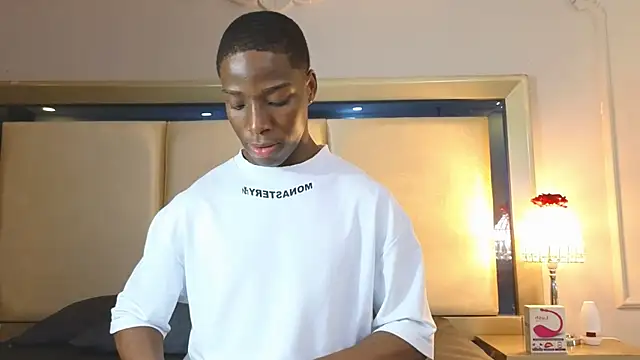 CharlesBrown  online show from October 2025 12:13:02 PM