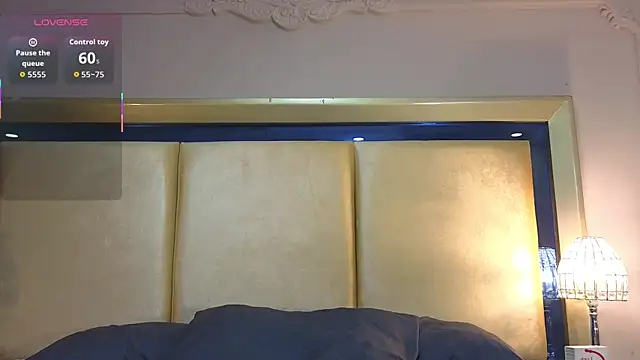 CharlesBrown  online show from November 2025 02:39:01 PM