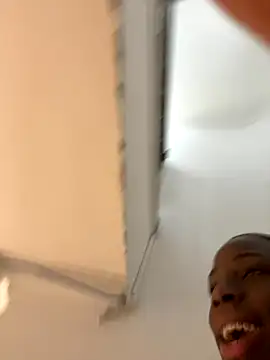 CharlesBrown  online show from November 2025 12:31:02 PM