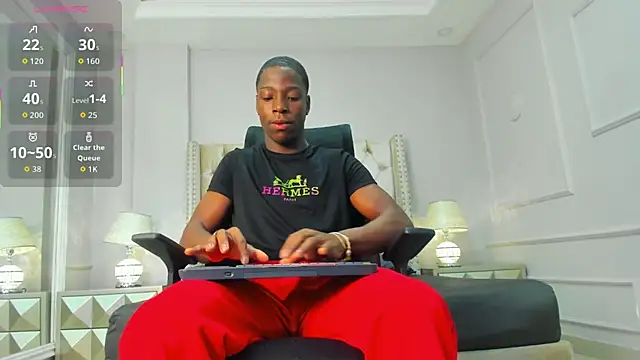 CharlesBrown  online show from September 2025 01:47:02 PM