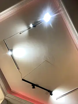 CharlesBrown  online show from November 2025 12:31:02 PM