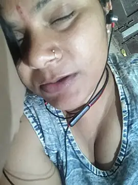 couple 71 online show from March 2026 04:41:01 PM