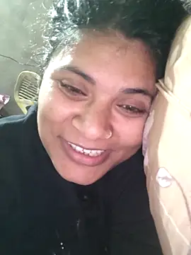 Snapshot of couple_71 chatting on December 2025 06:41:02 AM couple 71 online show from December 2025 06:41:02 AM