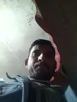 Snapshot of couple_71 chatting on January 2026 06:53:01 AM couple 71 online show from January 2026 06:53:01 AM