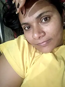 couple 71 online show from April 2026 06:54:01 AM