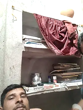 Snapshot of couple_71 chatting on February 2026 04:53:01 AM couple 71 online show from February 2026 04:53:01 AM