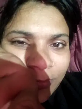 Snapshot of couple_71 chatting on November 2025 08:31:01 PM couple 71 online show from November 2025 08:31:01 PM