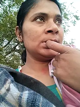 Snapshot of couple_71 chatting on February 2026 12:13:02 PM couple 71 online show from February 2026 12:13:02 PM