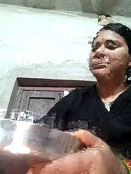 Snapshot of couple_71 chatting on December 2025 08:03:01 PM couple 71 online show from December 2025 08:03:01 PM