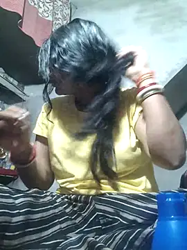 couple 71 online show from April 2026 04:52:01 PM