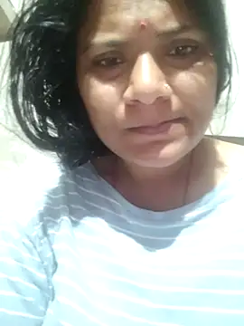 couple 71 online show from April 2026 02:37:02 AM